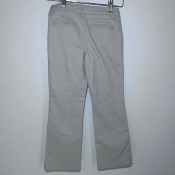 Cat & Jack - Girls' Bootcut Twill‎ School Uniform Chino Pants - Oyster - Size 5 - Picture 5 of 12
